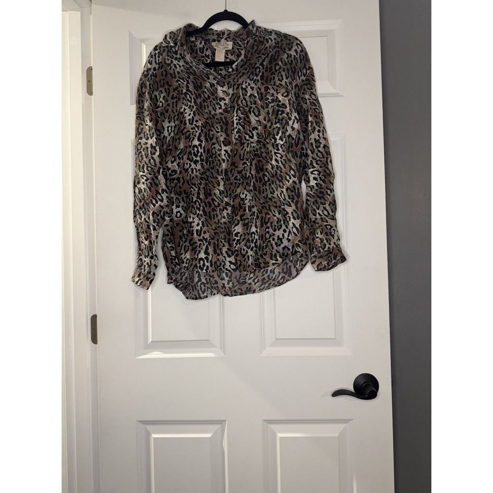 Metro Express Vintage Button Up Long Sleeve Blouse Animal Print Large